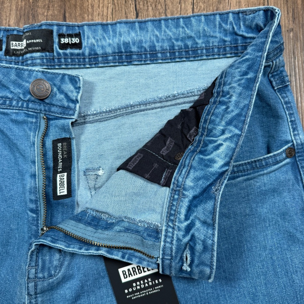 Barbell Apparel Jeans Mens 38x30 Blue Relaxed Athletic Fit 2.0 Light Wash NWT - Picture 3 of 11